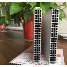 新型合金建筑塑料模板工廠直售，規(guī)格齊全可回收重復(fù)使用50次