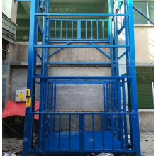 直銷鏈條導(dǎo)軌式液壓貨梯，液壓叉車，液壓起重貨梯安裝施工